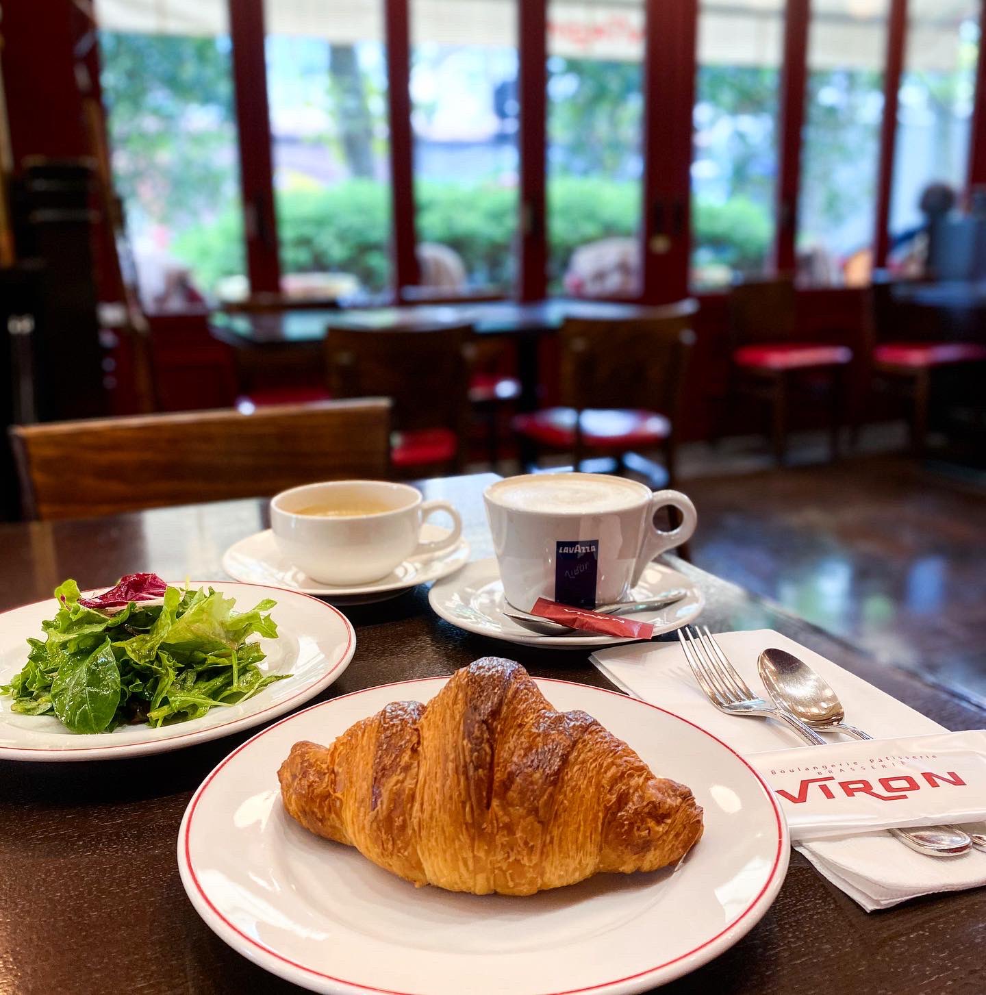 東京モーニング日和 のヒト 丸の内のbrasserie Vironでモーニング いつの間にか丸の内店でもモーニングが始まってました 制覇したくなるラインナップ T Co Tank43pn6m T Co Ytdbx0i8tx Twitter