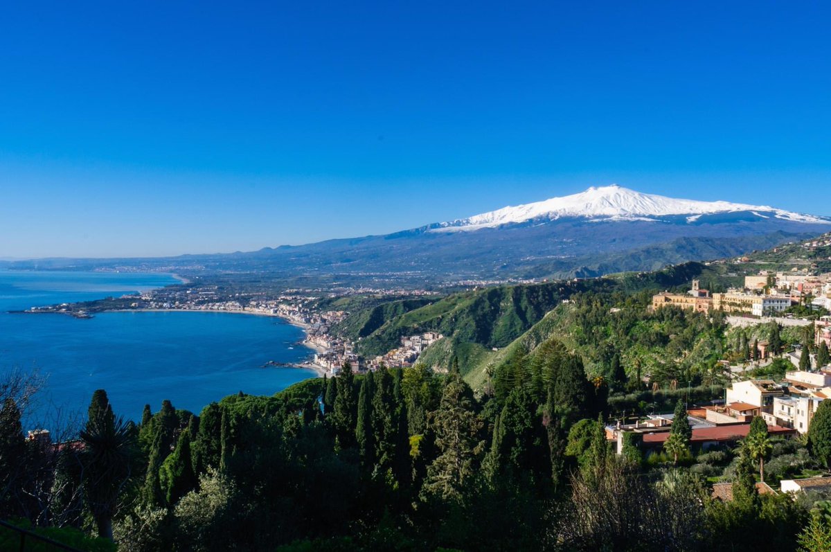 Justsicily's tweet photo. 2021 NOW ON SALE!💙☀️

Sicily will be welcoming visitors next summer for holidays with beautiful beaches for your well earnt rest and relaxation! We are open during lockdown and we are looking forward to discussing &amp; booking your holiday for next summer!
https://t.co/q4xTwuCxIu https://t.co/bTQm6yoG9a