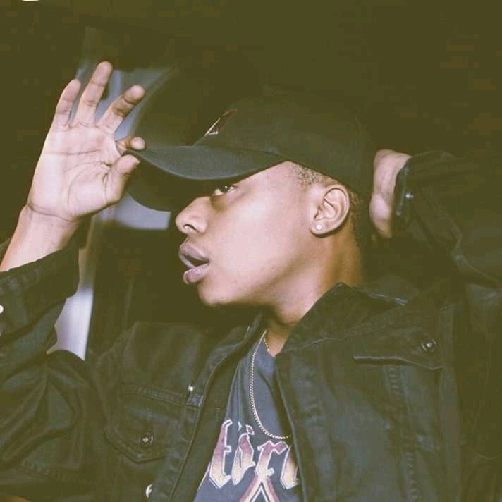 MonyekiSaul's tweet photo. @reece_youngking @dave_fieri PARADISE II ....😭😭😭🎶😭😭😭😭😭😭 https://t.co/QkzjhfVZxg