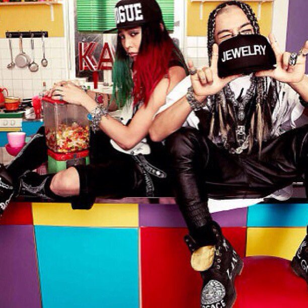 GeeTabio's tweet photo. GDYB for Vogue March 2013 | behind the scenes https://t.co/APifVQ8SPw