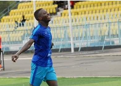 zenjbar24's tweet photo. Mechi ya Kirafiki Uhuru Stadium 

FT: KMC -1 KMKM -  2

⚽ Matheo Anton Simon  

⚽Iliasa Suleiman Mohammed

Goli moja pekee la KMC limefungwa na Kapalata dakika ya 37.

Kmkm wapo Tanzania Bara kwa ajili ya maandalizi ya ligi kuu ya Zanzibar (ZPL).

#zanzibar24michezo https://t.co/pv37AlVO9l
