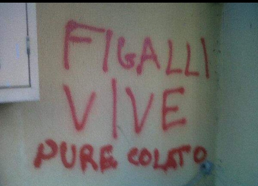 ErMolisano's tweet photo. "La storia è la memoria di un popolo e senza una memoria l'uomo è ridotto al rango di animale inferiore"
Malcom X
Per sempre 16 novembre 2012 https://t.co/k68nJ76KeI