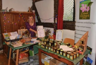 ColwallOrchard's tweet photo. Our Christmas shop is open!  Full of festive fayre; jellies and jams, chutneys and juices, and delicious local honey.  https://t.co/xtFZjdyFD5 https://t.co/llku6D3D98