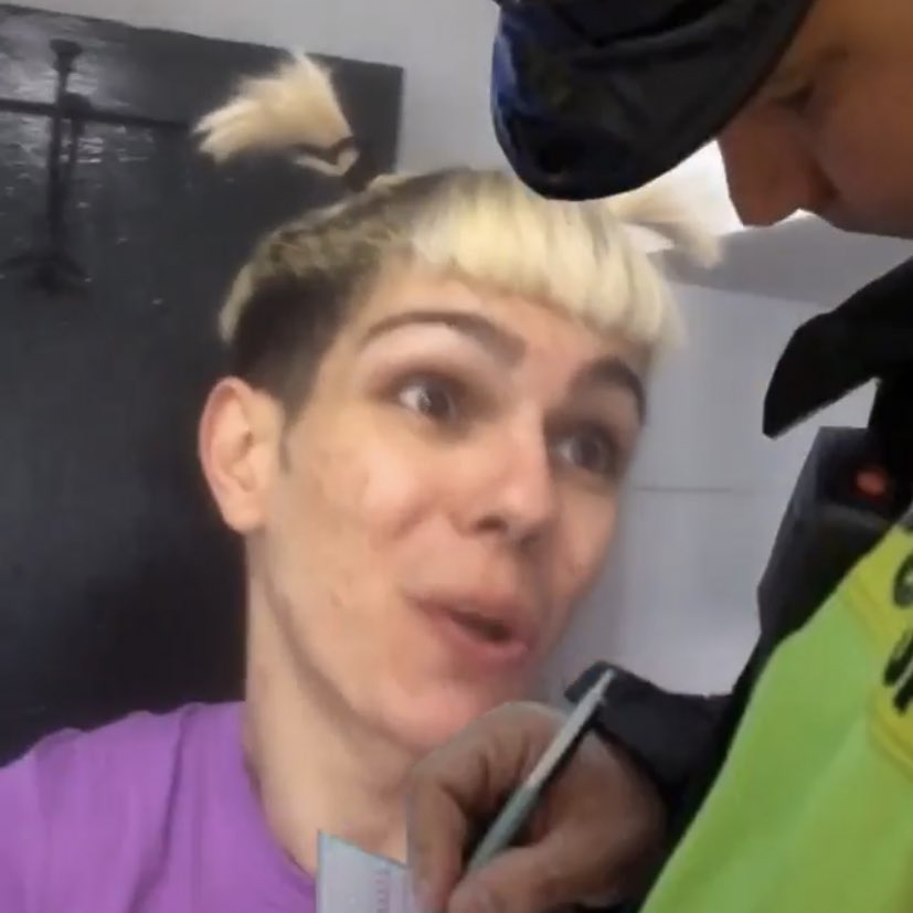 rvbiari's tweet photo. Acting challenge de España Drag Race: cada equipo debe recrear una de las siguientes escenas https://t.co/z6IshwAVQI