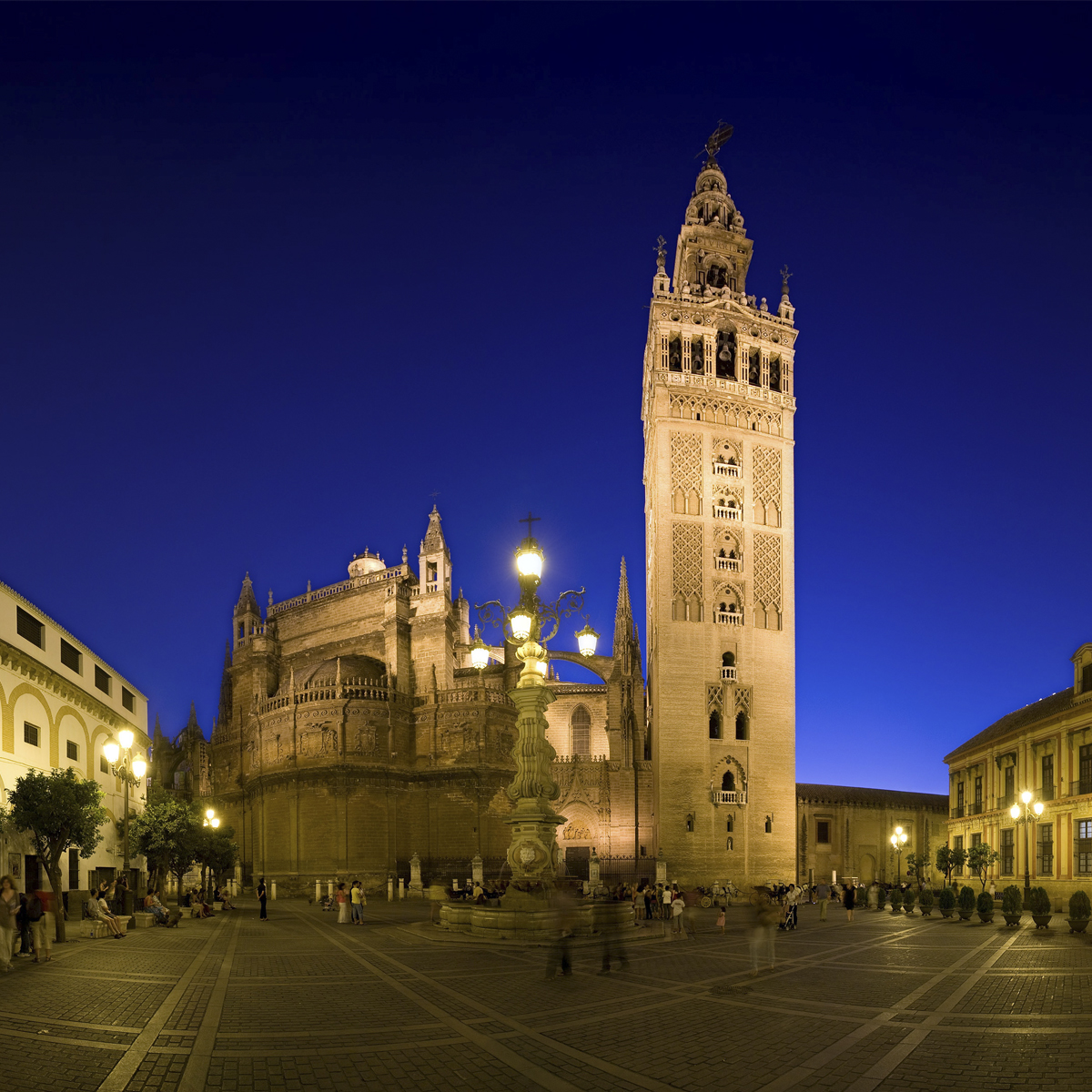 hotelbecquer tweet media