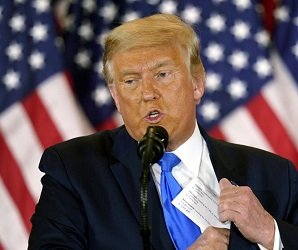 Alejand03227617's tweet photo. Donald Trump, por primera vez "reconoció" la victoria de Joe Biden en las elecciones del pasado 3 de noviembre, aunque mantuvo sus acusaciones de fraude. #Cuba https://t.co/UJK0qYV8iE