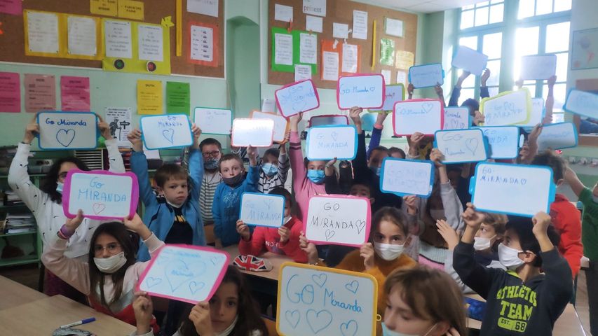 MerronMiranda's tweet photo. Merci les enfants! https://t.co/yA9SpwY5RO