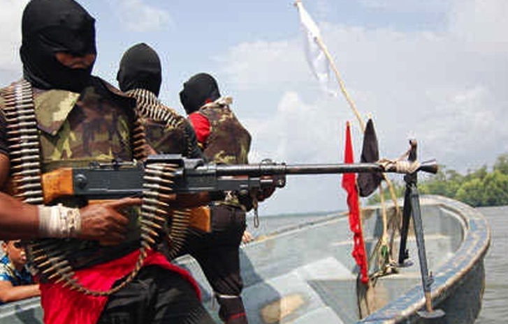 eonsintelligenc's tweet photo. Pirates Hijack Ghanian flagged vessel in Nigeria, and kidnaps five crew members. https://t.co/PwYbl1lG6l https://t.co/d1rto0QEXC