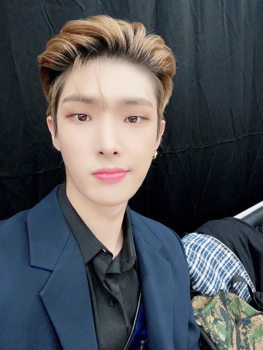 ateexxoo's tweet photo. مینگیا قوی باش ما نمیزاریم هیچ چیزی تورو اذیت کنه :)
Mingi laugh
Mingi love 
Mingi best boy
Mingi lovely
Mingi loving 
#weloveyoumingi
#getwellgoodmingi https://t.co/U5ZULRp5VO