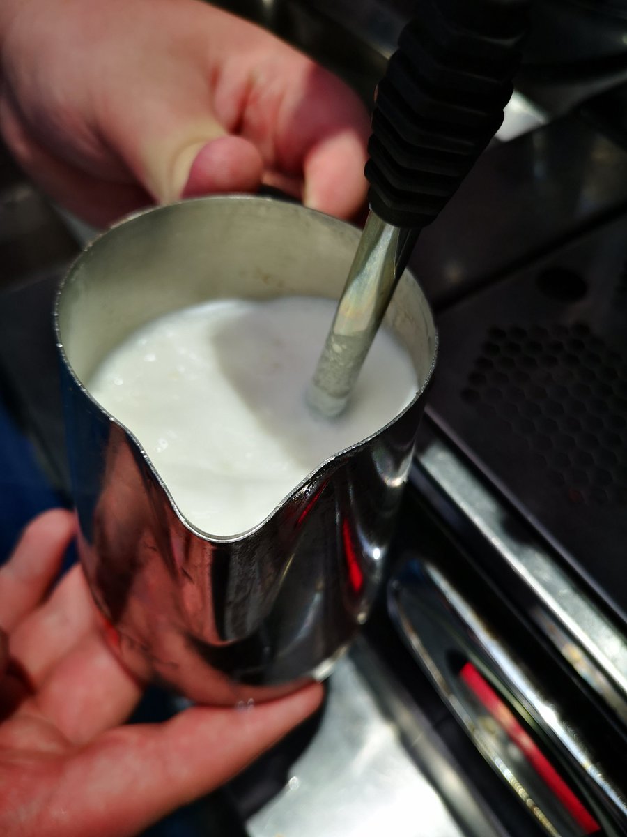 Debut Cafe City College Norwich tweet media