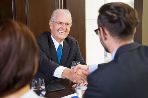 Meer weten over payroll en #pensioen en de adequate pensioenregeling die geldt vanaf 2021? Krijgt antwoord over de inhoud van de regeling, welke stappen u moet zetten en welke mogelijkheden er zijn in deze gratis te beluisteren #podcast. 🧐👇bit.ly/2DhEkgt