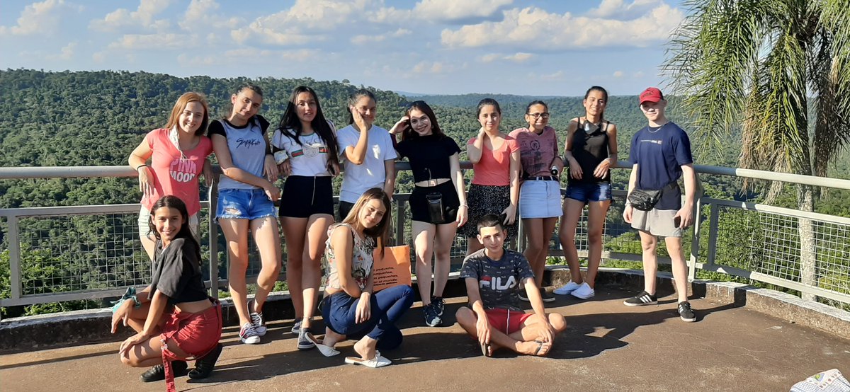 codeimisiones's tweet image. Estudiantina CODEIM 2020 
Los Ganadores Viajaron a los Saltos del Mocona 
#NuevosRostros
#SomosCodeim
