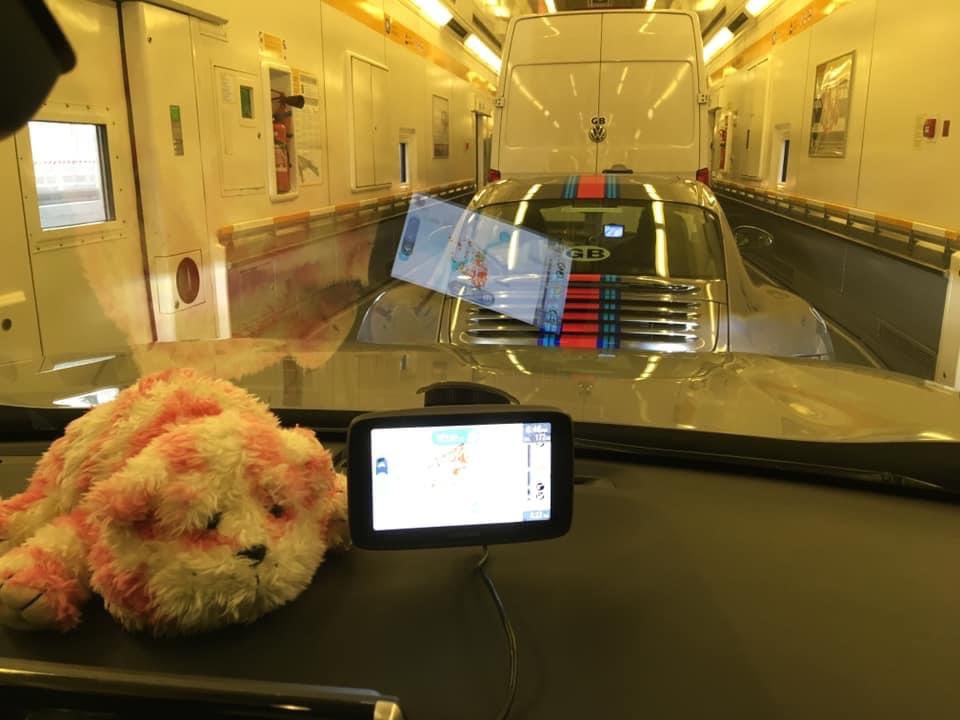 After an amazing start at a secret location on embargo until tomorrow, we are Champagne bound for this evening #thebeaujolaisrun #thebeaujolaisrun50