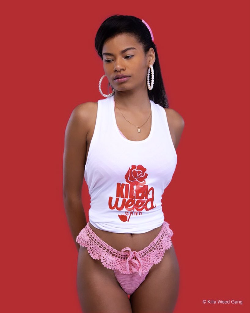 kwgclothing's tweet photo. KWG2020FW • KWG Be Yourself Top Feminino (9.500Kz), KWG Clássico Fato de Banho (17.000Kz)

Disponível na loja e online!

https://t.co/tTN3eS9Yz1 / 926 606 069

#kwgclothing 
#swimsuit 
#gang https://t.co/Cixqx8N06g