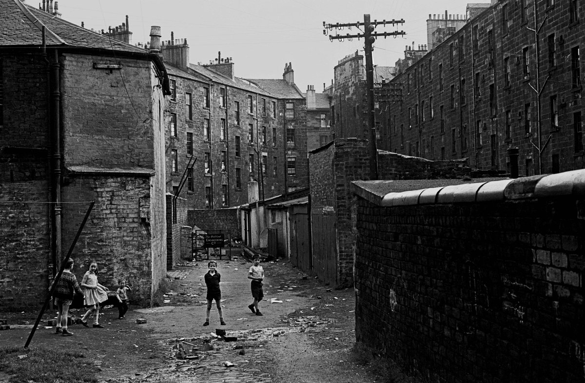 According to the census of 1911 three quarters of the Scottish population lived in over-crowded conditions. A comparison with England gives an idea of the appalling state of housing conditions in Scotland: overcrowding in Glasgow was three times more dense than in London and