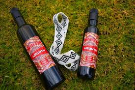 Today's #buyblack find will be good for your skin, good in your meals and has added health benefits! We are talking about olive oil and @EvooUbuntu  to be exact founded by <a href="/loyisomanga1/">Loyiso</a> ➡zcu.io/KWXb 
#kalekomm