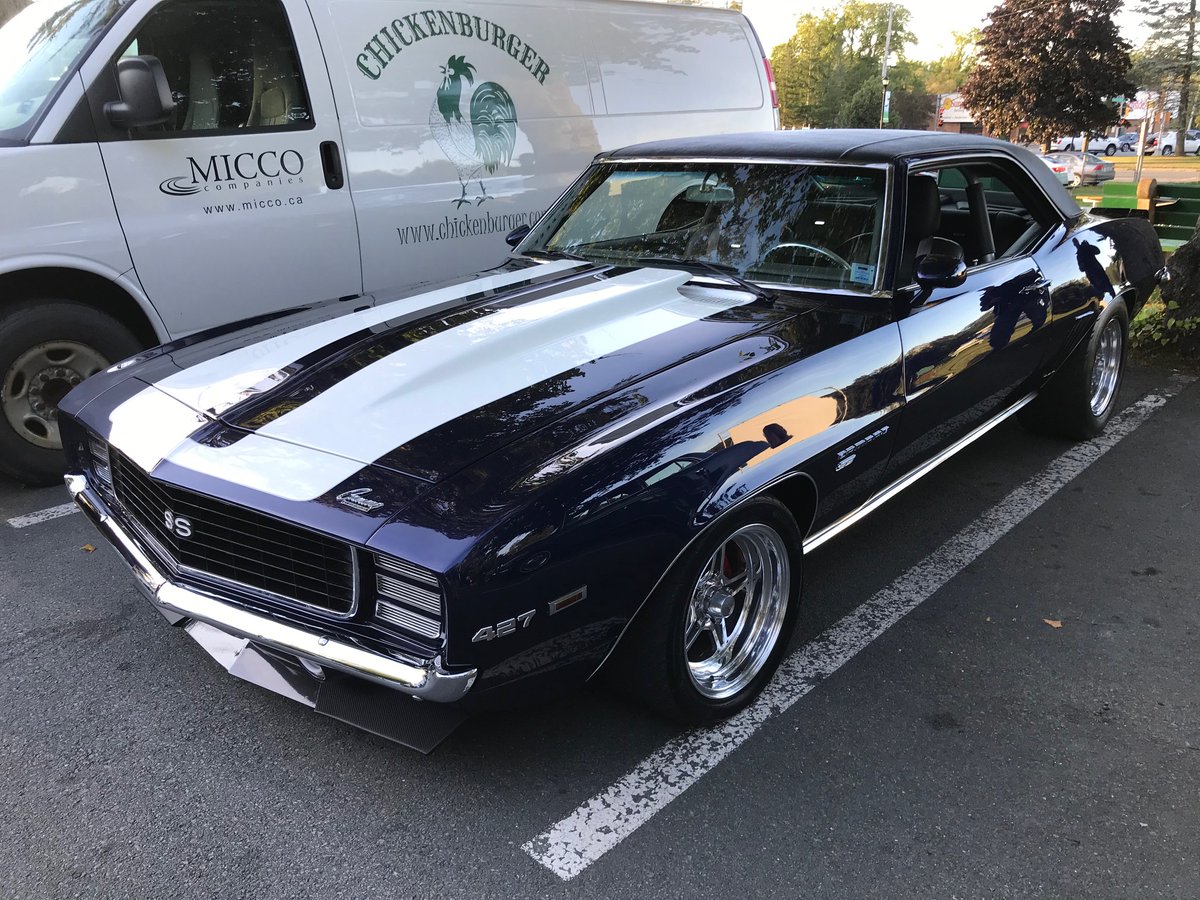 pearceauto's tweet photo. #caroftheday 1969 Chevrolet Camaro, 427 CI, 4 speed manual. This is one of my favorite 69 Camaro's in HRM. Fully restored and quality workmanship #carguy https://t.co/Ro2Lz8qJlD