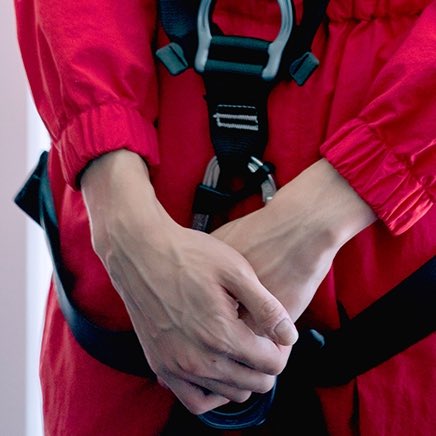 ตกใจ มือซองชานแบบว่า ;-; อุ๋งอิ๋ง