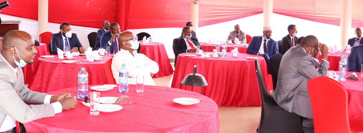 WilliamsRuto's tweet photo. County Assemblies must work together and push for progressive engagements around the Building Bridges Initiative so that we can build a consensus on the report. They must shun a forced yes-no campaign that threatens to be retrogressive to the country. https://t.co/v6ScxVRwp7