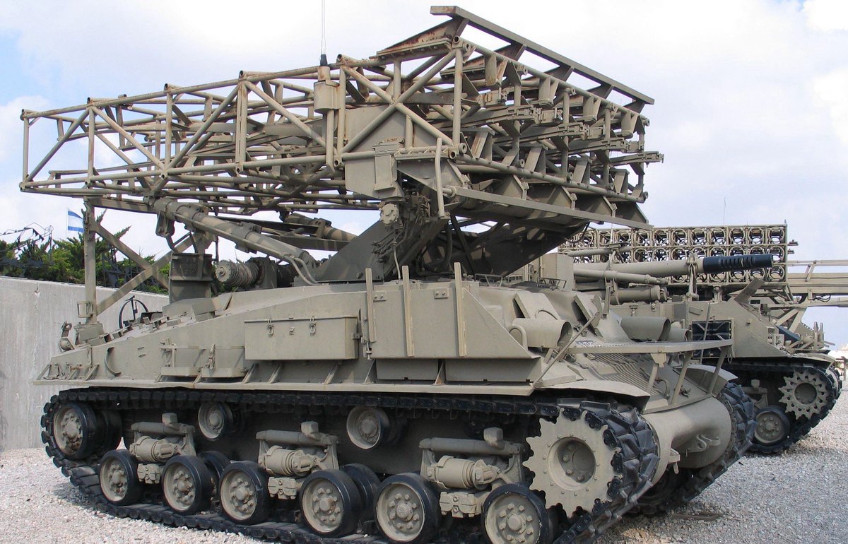 Here the MAR-240 and Episkopi MAR-290 multiple rocket launchers. The former a side firing setup with 36x 240mm rockets, the latter a rearward firing 4x 290mm configuration