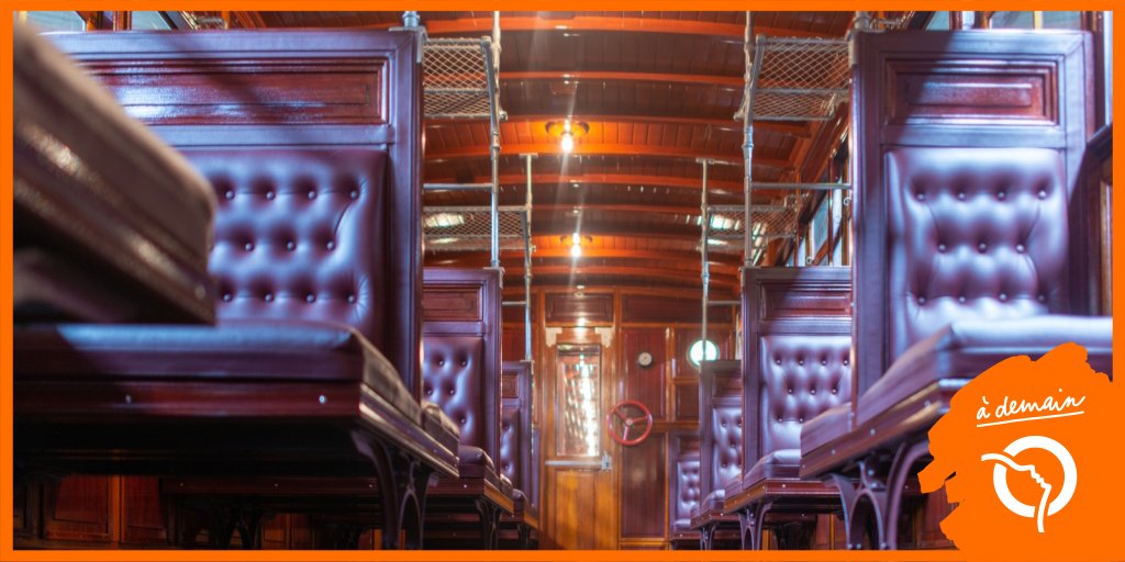 Ligne1_RATP's tweet photo. [#Patrimoine] Embarquez à bord de la remorque bois A1 pour une visite virtuelle exceptionnelle ! Intérieur, extérieur, venez découvrir ce matériel mis en service en 1900 comme si vous y étiez ➡️😉 https://t.co/R9v4zxPGZf #RATP https://t.co/3H16Vv4mID