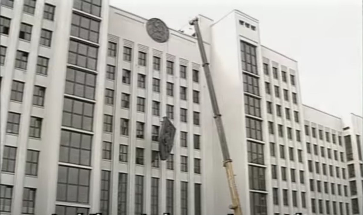 The roots of that system of suppressing dissent stem back to the early days when Lukashenko consolidated all levers of power in his hands. In 1996, he adopted a constitution that gave him monarchical powers and began to instill “order” in the country.