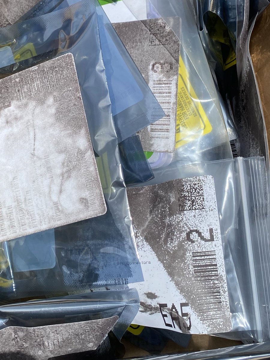 strangedevices1's tweet photo. Load of lovely parts arrived lickety split from texas today - thanks @MouserElec !
Precautionary decontamination (anxious!) with iso mist taught me lesson
warehouse stickers do not like it 🙃🧪👨🔬
#maker #electronicsproject x3
#sinclair #spectum kb, vector display, mini controller https://t.co/7rTWxS1qmN