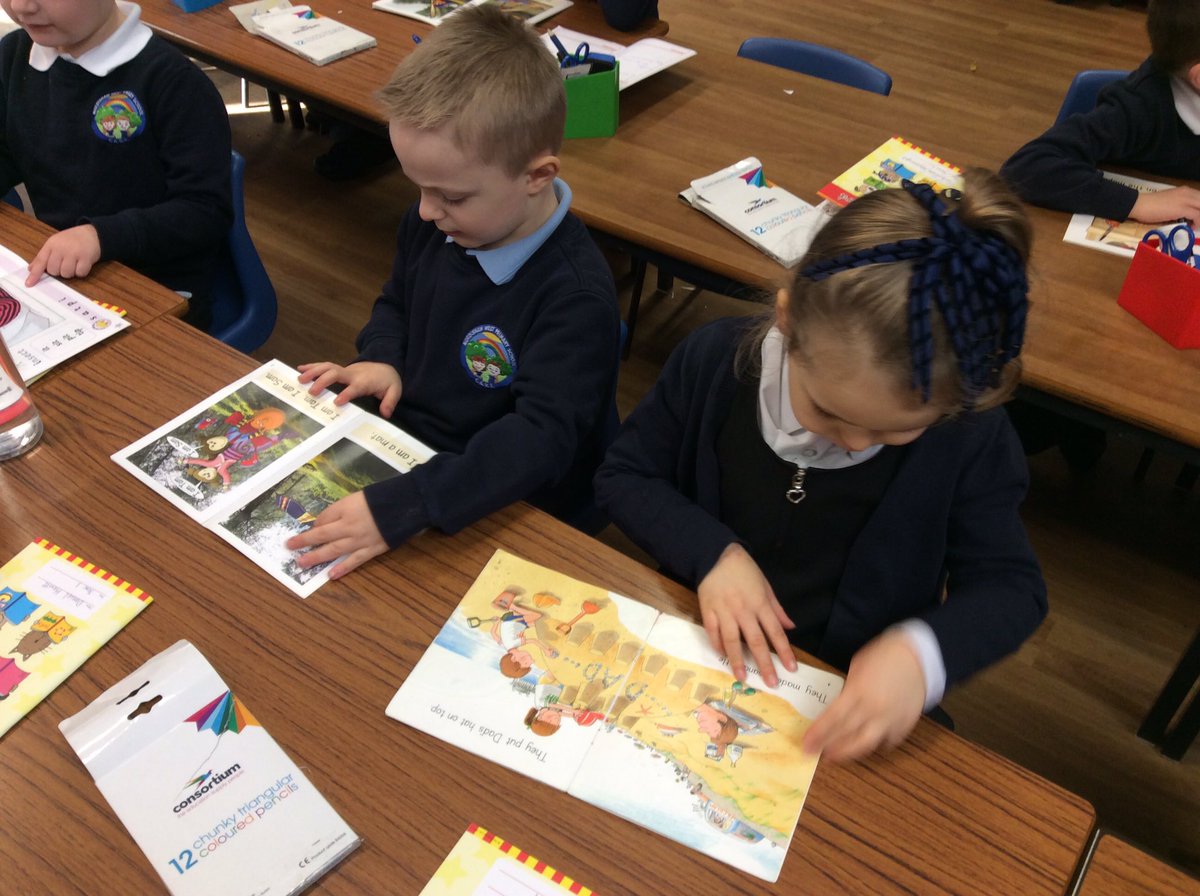 mwcpy1's tweet photo. Year 1 have had some reading time this morning for the Halton Reads Festival! #mwcpread #Haltonreadsfestival @HaltonLibraries https://t.co/2ET639TDJD