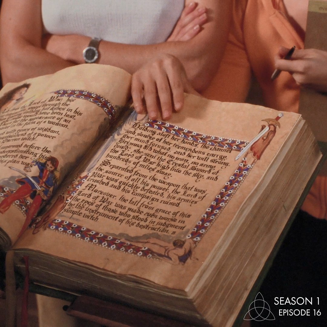 fercharmed's tweet photo. Lords of War (II) π‘οΈ
Season 1, Episode 16: Which Prue Is It, Anyway?
#Charmed #BookOfShadows #Embrujadas #LibroDeLasSombras #CharmedBookOfShadows #CharmedBoS #CharmedProps #charmedreplicapages https://t.co/rzooFi2o8O