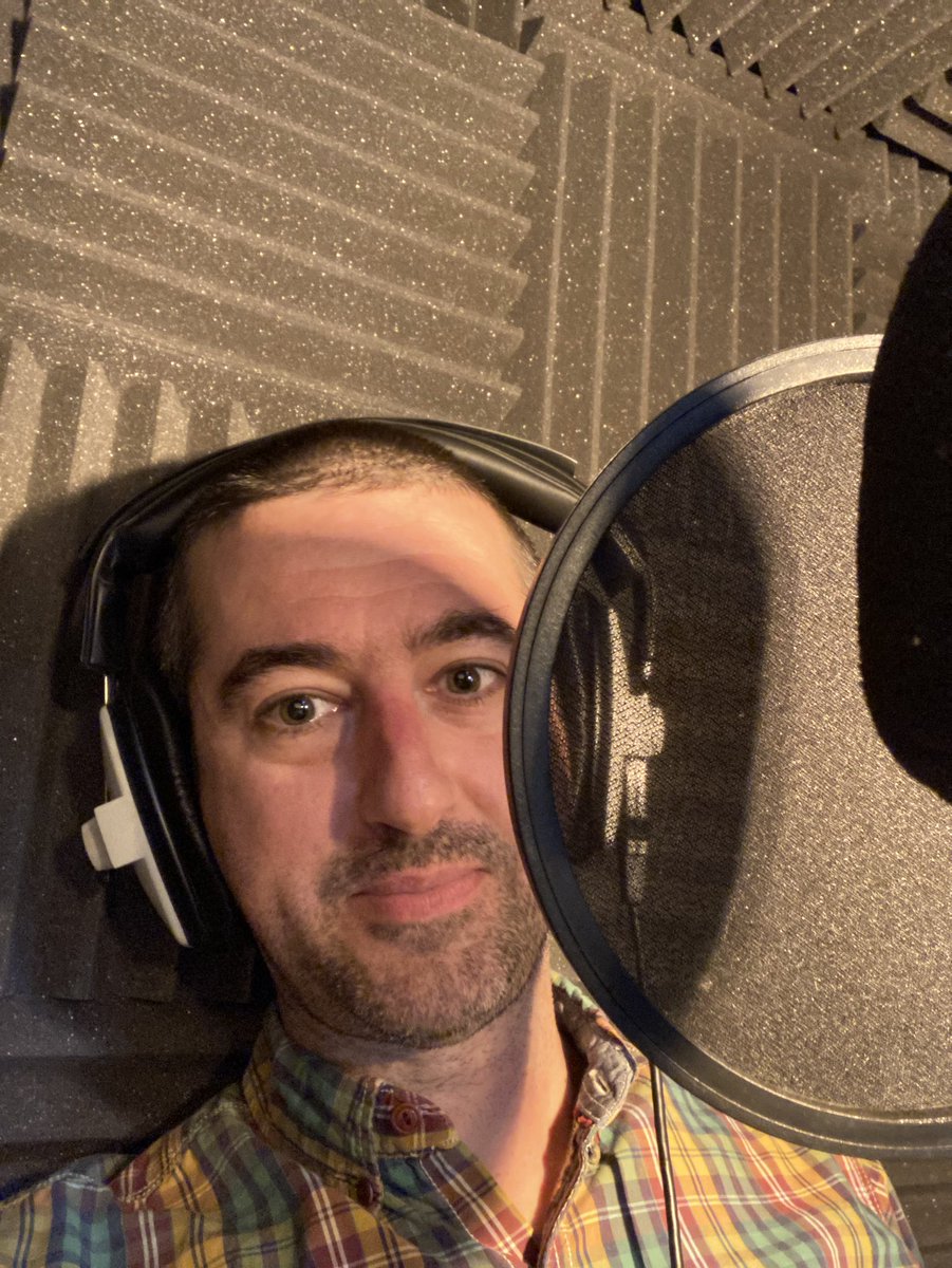 PaulPopplewell's tweet photo. Doing your voiceover from ‘home studio’ socially distanced ✊🏼✌🏼https://t.co/5ENbKqQzKq 🎙🔈@SueTerryVoices !
#voiceover #voiceovers #lockdownhair #voiceactor #homestudio #isolation #socialdistancing #sourceconnect #isdn #voiceacting #voiceoverartist #locdown2 #lockdown #vo https://t.co/l1vjRKEfGT