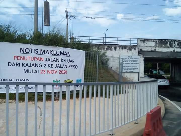 BangiKita's tweet photo. NOTIS MAKLUMAN.

Penutupan Jalan Keluar dari KAJANG 2 ke JALAN REKO mulai 23 November 2020 (Isnin). https://t.co/gkke8F8M9P