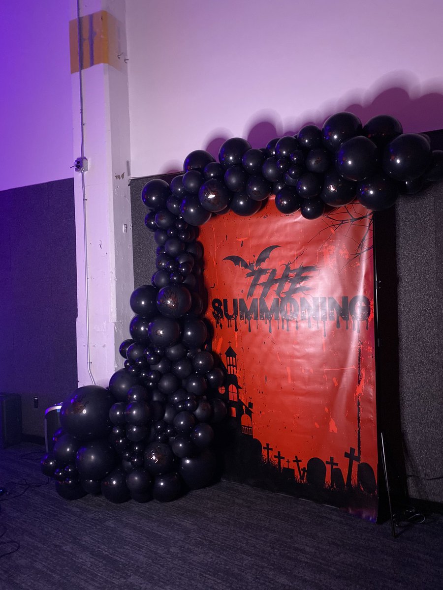 1Dominiquee's tweet photo. I’d love to do balloons for your next event! #atlanta https://t.co/WatAH2H8su