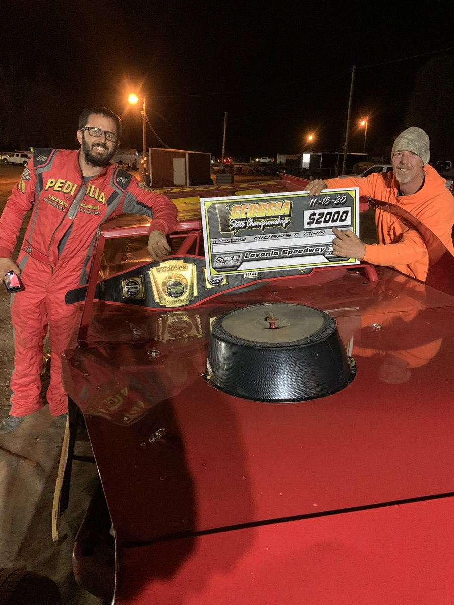 PedullaRacing's tweet photo. Went to victory lane in the Georgia state championships last night for 2k!!! Can’t thank everybody enough that helps us!!!#factorye #darylhoffmanracingengines #southcreekconstruction #bebetireservice #foxshocks #willyscarbanddynoshop #pedullaexcavating #pedullamaterials https://t.co/h10RCV5ZAY
