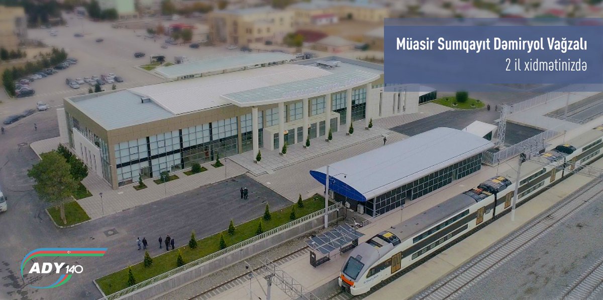 Sülh şəhərimiz Sumqayıta sərnişinlərimizin daha rahat gediş-gəlişini təmin etmək üçün 2 il əvvəl müasir dəmir yolu vağzalımızı istifadəyə verdik. 
Ölkənin ikinci ən çox sərnişin qəbul edən stansiyamızda bundan sonra da sizə komfortlu xidmət göstərməkdən qürur duyuruq.🕊🕊🕊 #ady