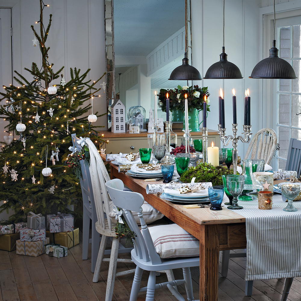 FormedAD's tweet photo. As holidays are approaching, safety is key! Find out how to plan and prevent disasters at home during Christmas - https://t.co/5oLANKGCpI
#holidays #christmas #preventingfire #preventingdisasters #prevention #homeimprovement #homeowner #christmasdecorations https://t.co/IEV7HNcWiY