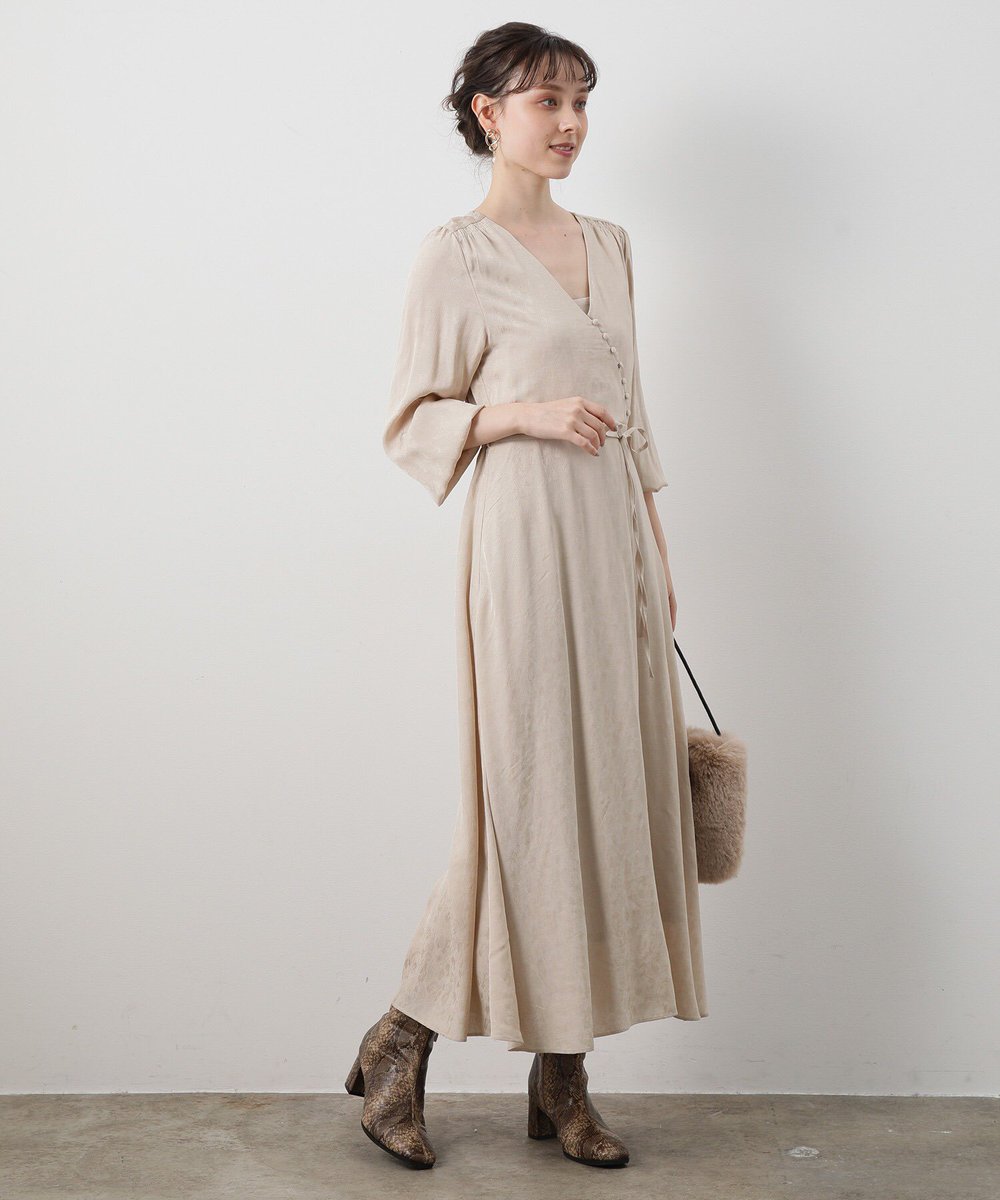 ট ইট র もも 骨格ストレート秋ソフト Vis 田中みな実さん着用 カシュクールクルミボタンワンピース 5 478 こういう系ついに Visでも 試着したいけど今日行った店舗には無かった 骨格ストレート 骨スト