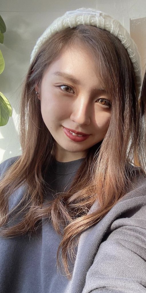 ygl_t's tweet photo. こんくらいのブスすき
パンツ線もエロい https://t.co/QLKnE0OimV