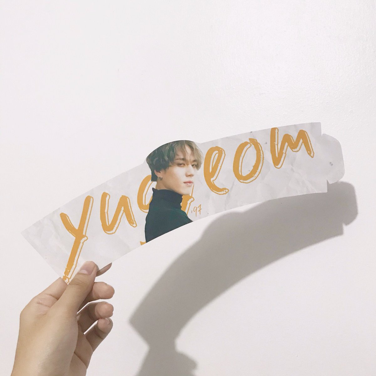 mrspeach_ahgase's tweet photo. just in time for tomorrow~ 

#YouYugyeom — my 2nd cse with @GOT7Cav 💚✨

you guys can still register &amp; get your inclusions within the month!! https://t.co/xFvfwM5Dp9