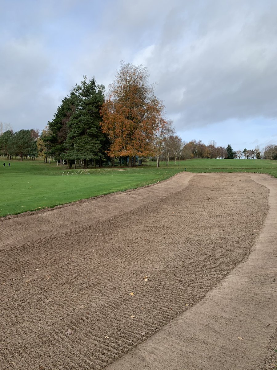CandBGolfClub's tweet photo. Few images from the course. I’m sure you’ll all agree it’s looking fantastic. @ahgolfacademy #golf #autumn #WorcestershireHour @golfshake @MidlandsGolfer https://t.co/xYkmHbd05a