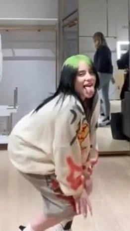 BAvovado's tweet photo. This twerk impresses me. I can't sleep so perfectly no bad girl can like my perfection BILLIE. DAMNN BYEEEEEE🤤😍 https://t.co/zlt4HQkVB6