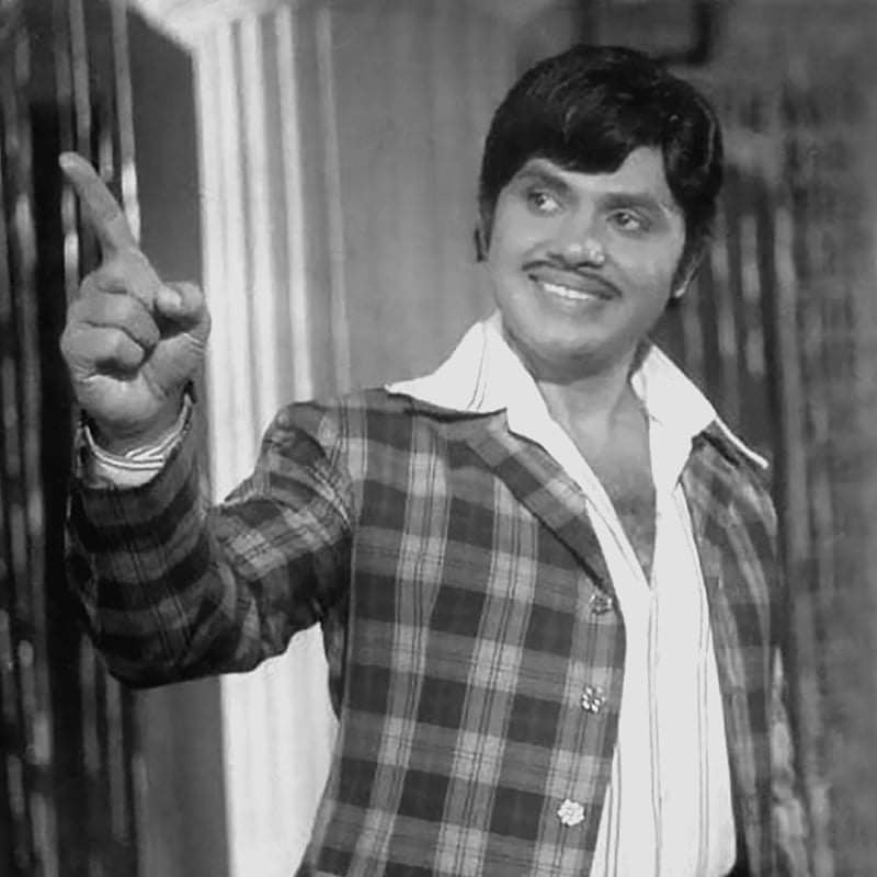 MatineeNow's tweet photo. ഓർമ്മ പൂക്കൾ ... https://t.co/cXBB18364e