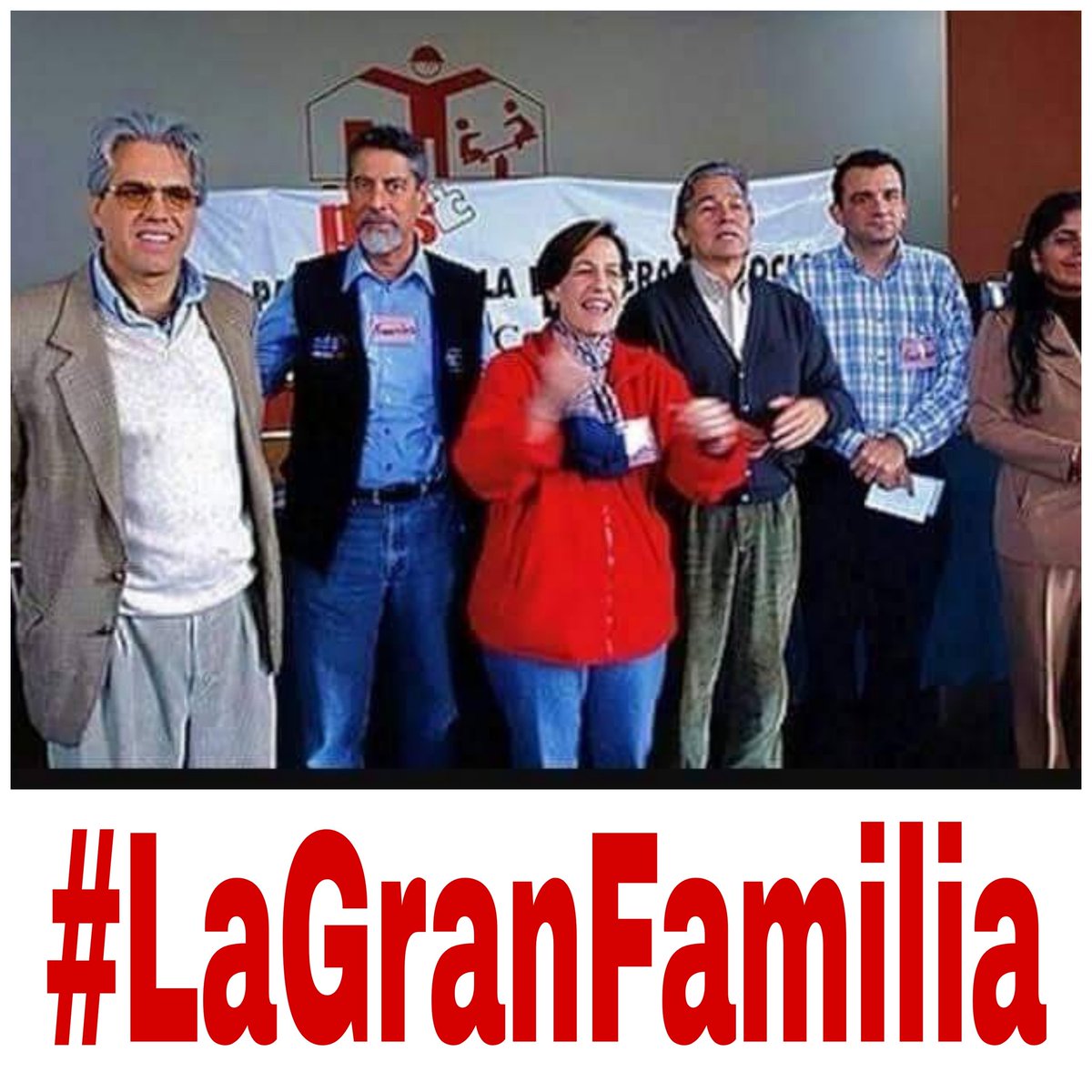 LuisCuroA's tweet photo. #SagastiNoMeRepresenta https://t.co/rJvGdUT885
