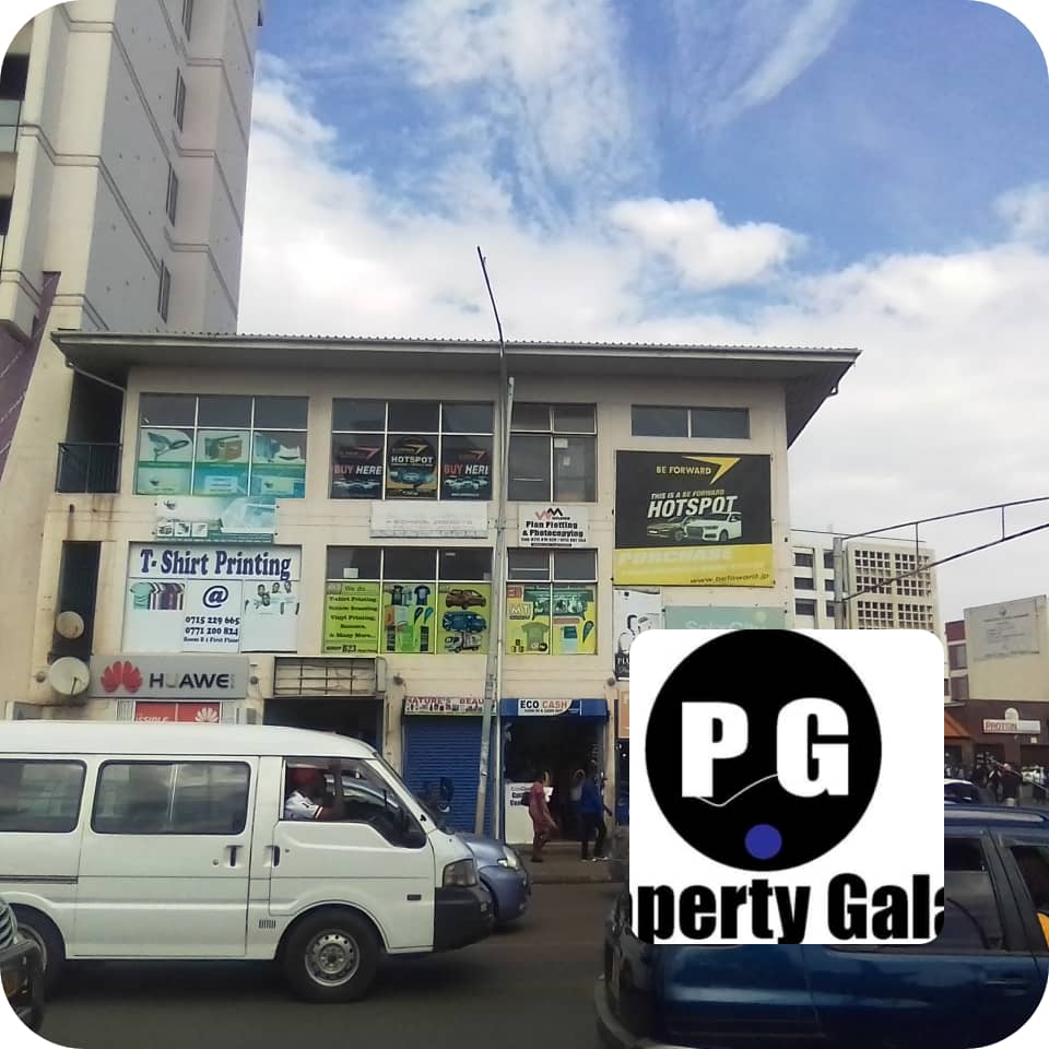 propertygalax2's tweet photo. Harare CBD, Phoenix Mall - Shop for rent
✓ On first floor
✓ Municipal water supply
✓ Tiled
✓ Toilets available
✓ Rental fees - US$340 
✓ Open/free viewing
WhatsApp 0771835705, Call/text (024)2753943; 0734157338; 0713045200. Email property.galaxy.2@gmail.com #Harare https://t.co/NUm6kU5qKv