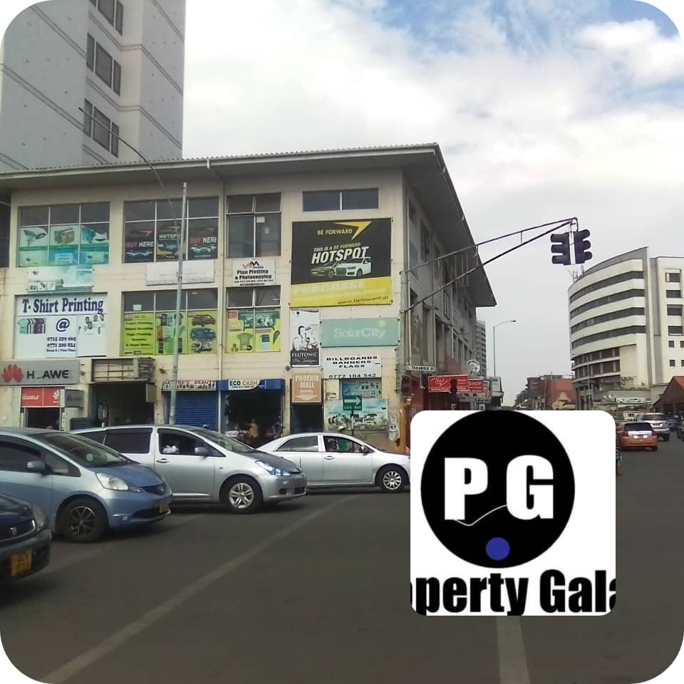 propertygalax2's tweet photo. Harare CBD, Phoenix Mall - Shop for rent
✓ On first floor
✓ Municipal water supply
✓ Tiled
✓ Toilets available
✓ Rental fees - US$340 
✓ Open/free viewing
WhatsApp 0771835705, Call/text (024)2753943; 0734157338; 0713045200. Email property.galaxy.2@gmail.com #Harare https://t.co/NUm6kU5qKv