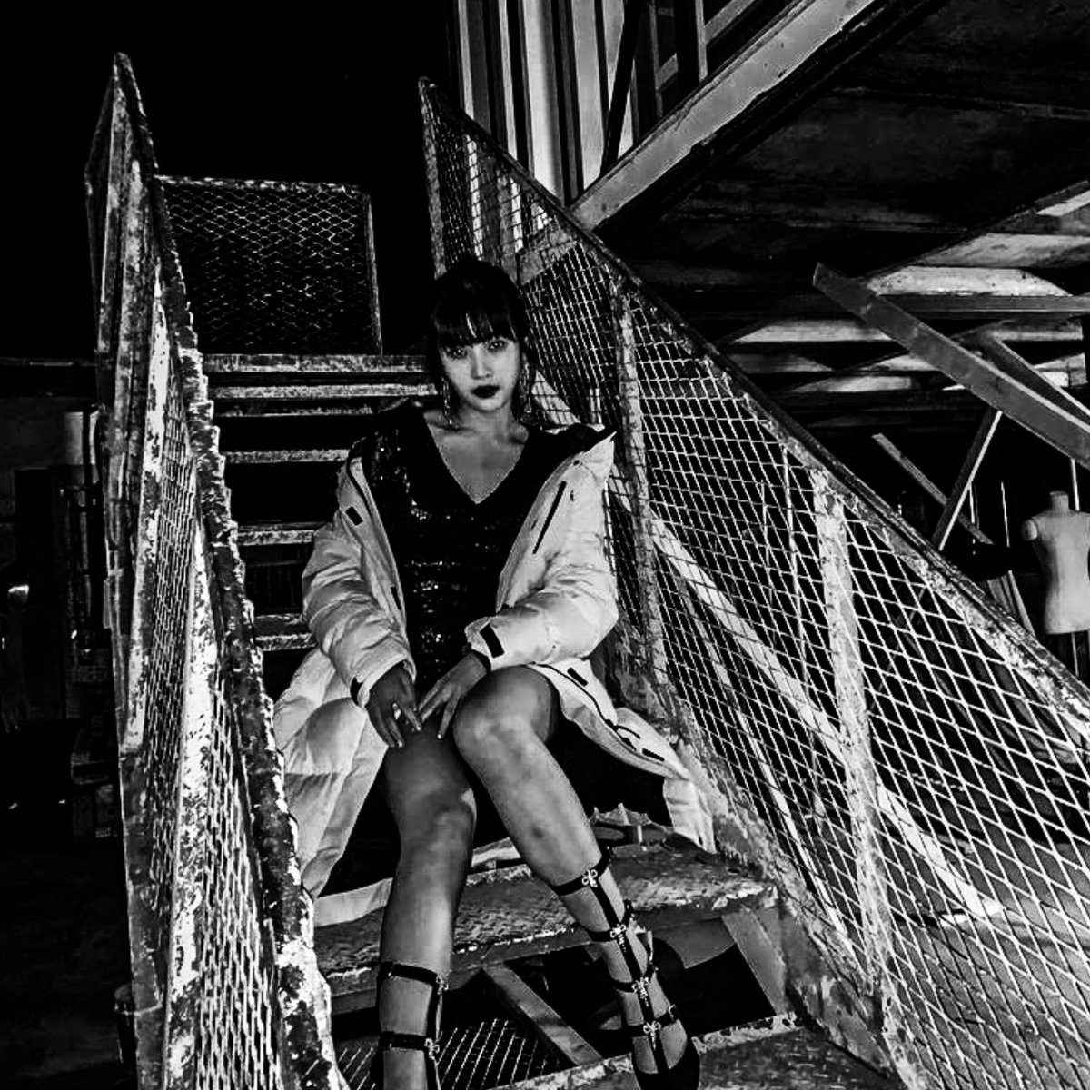 mapenelope_'s tweet photo. *🕷    penelope — 𝓙oy 
             ยพท.ลฟตท https://t.co/YTM5UqyXkt