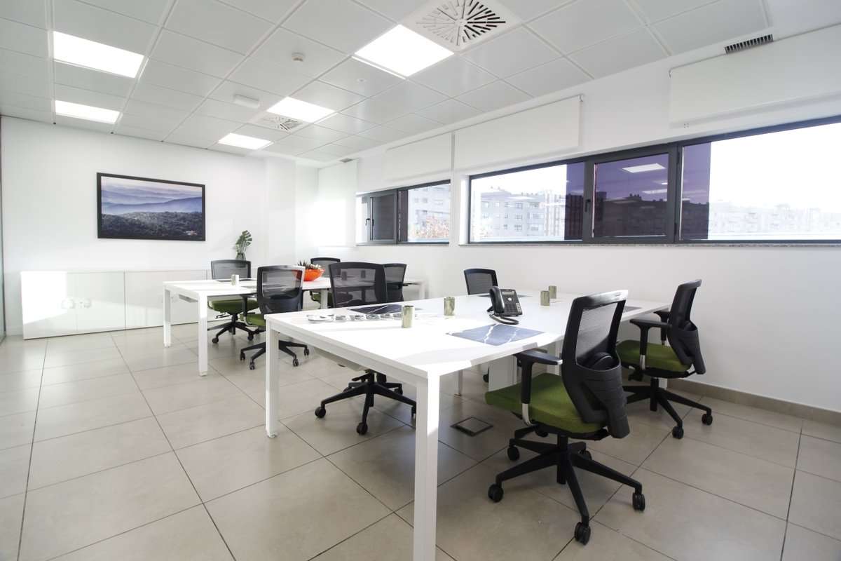 isspaces's tweet image. ¿Cansado de trabajar desde casa?
Descubre nuestros espacios de coworking y empieza a trabajar como vives.
Por solo 10,67 € / día* y pagas solo por lo que necesites.

Más información en oficinasalquilersevilla.com

#iSspaces #coworking #sevilla #GrupoInsur