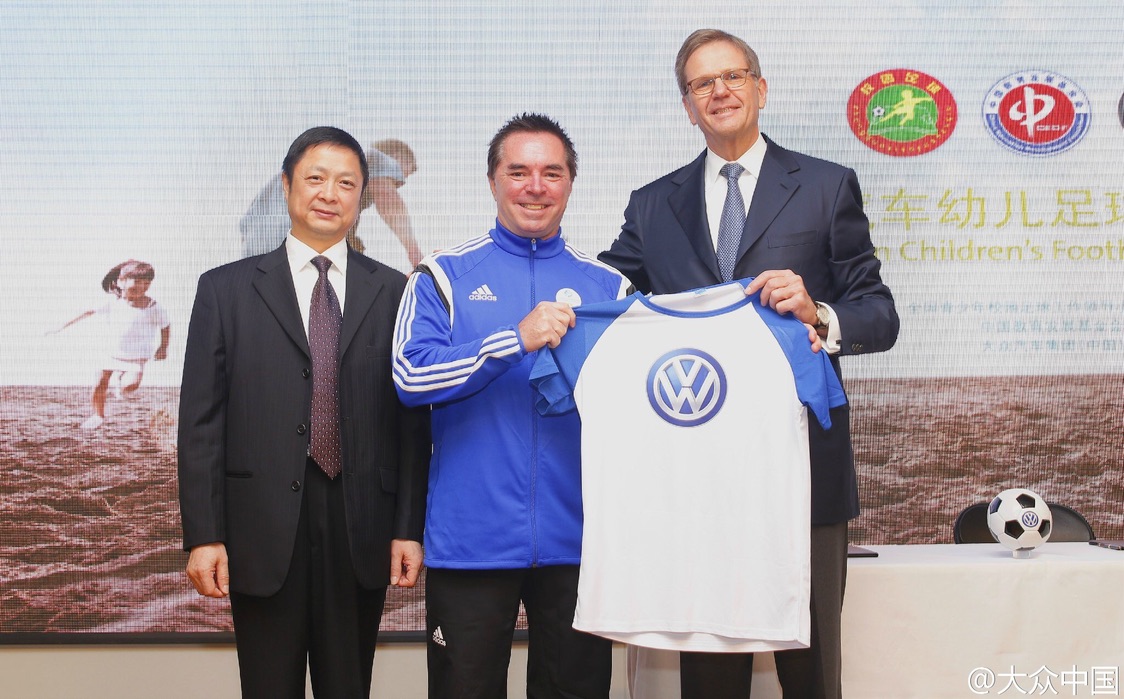 Tom Byerトム•バイヤー tweet media