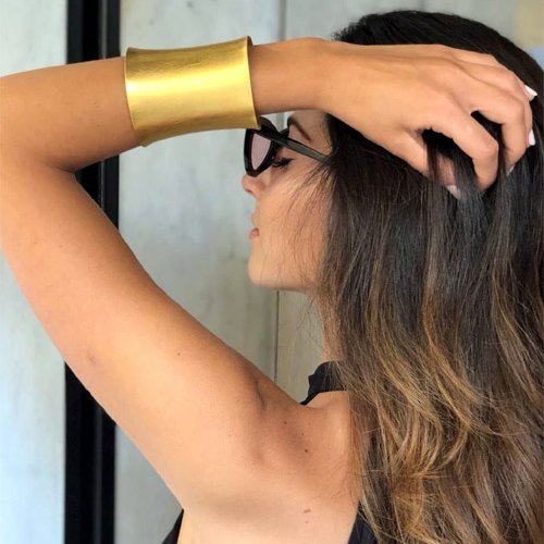 Sorrento Shopping Online
Many boutiques and designer outlets in Sorrento and on the Amalfi Coast have online stores, and we’ve chosen some of our favourites. Browse the Autumn-Winter collections for your next outfit or find a present for a loved one.
bit.ly/38JpMnj