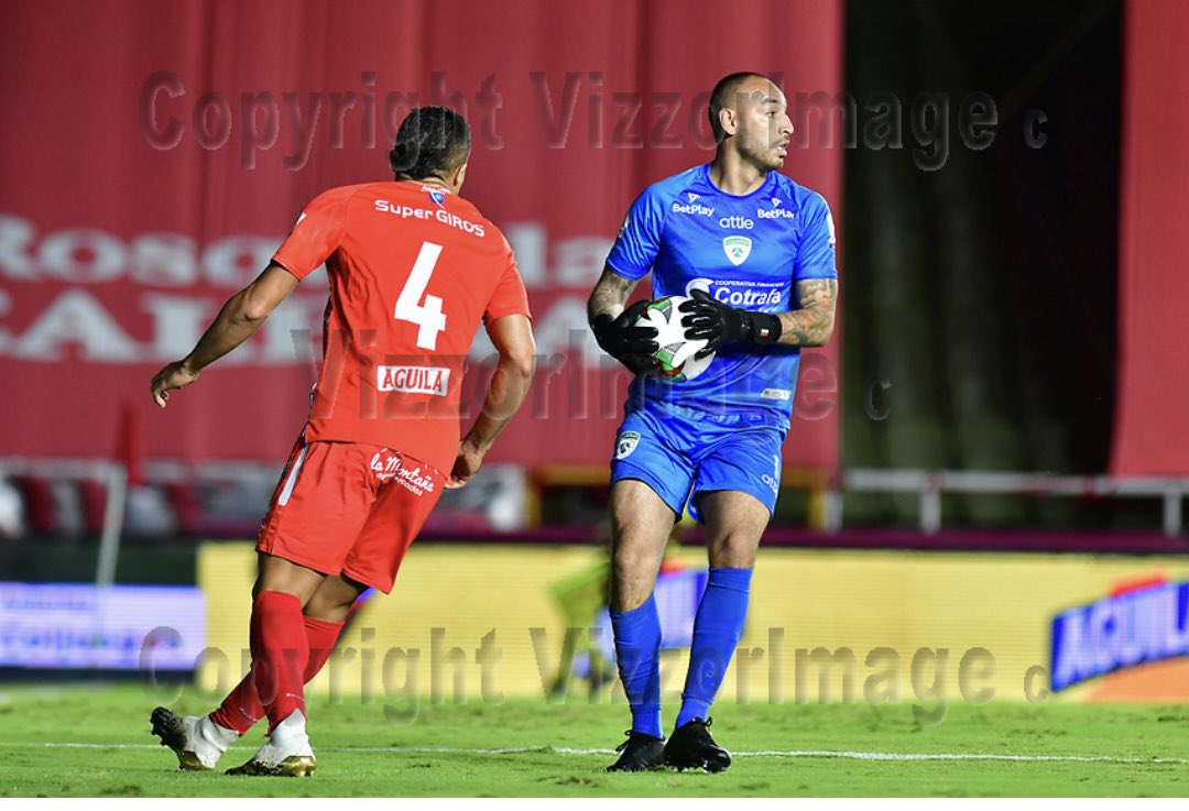 diegonovoa12's tweet photo. Desde ya con el siguiente objetivo en la mira #eltrabajonotraiciona 💪🏼 ⁦@reuschcolombia1⁩ ⁦@reuschcolombia⁩ https://t.co/YkfJjJN2bF