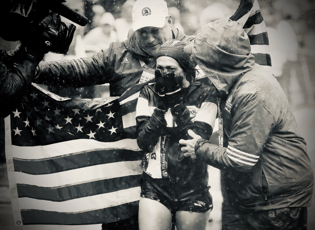AlexWithSpikes's tweet photo. It's the homestretch of 2020, let's channel our inner Desi.
Episode 23 | Beneath The Grandstand with @des_linden
Listen Now:
https://t.co/L2menKC0Q5
Photo: Winslow Townson https://t.co/fdceXkejmi
